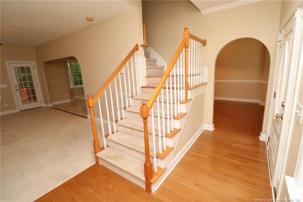 36 W Trafalgar Court