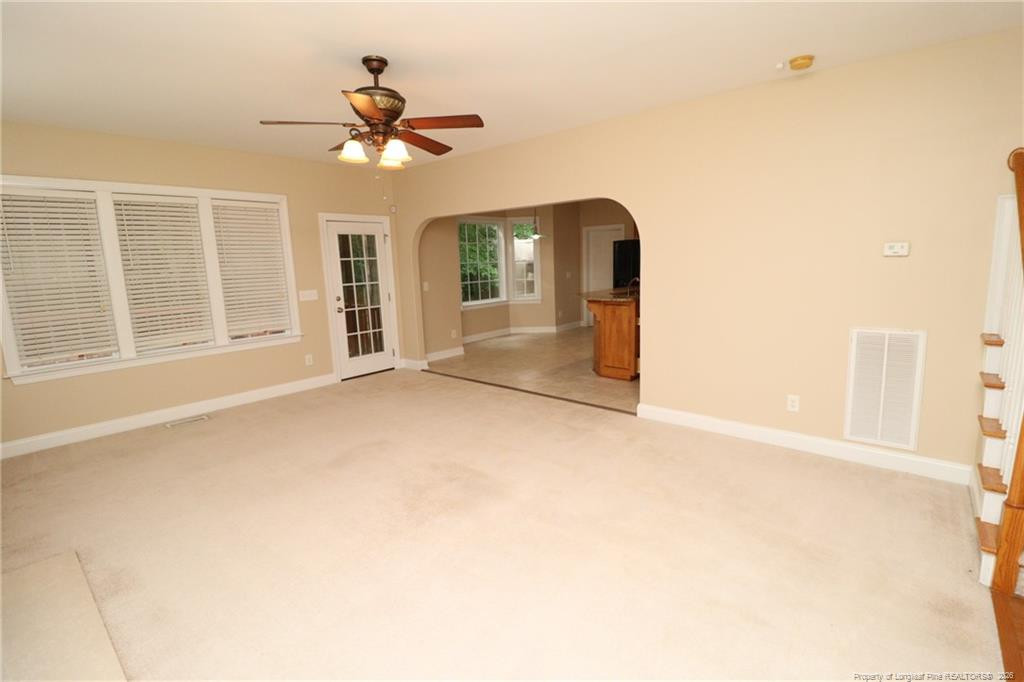 36 W Trafalgar Court
