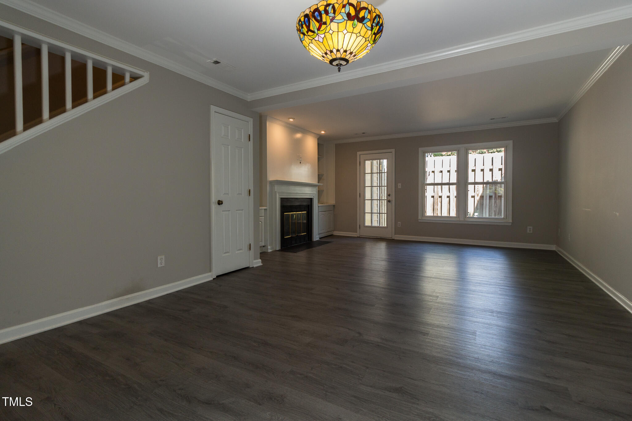 4463 Roller Court