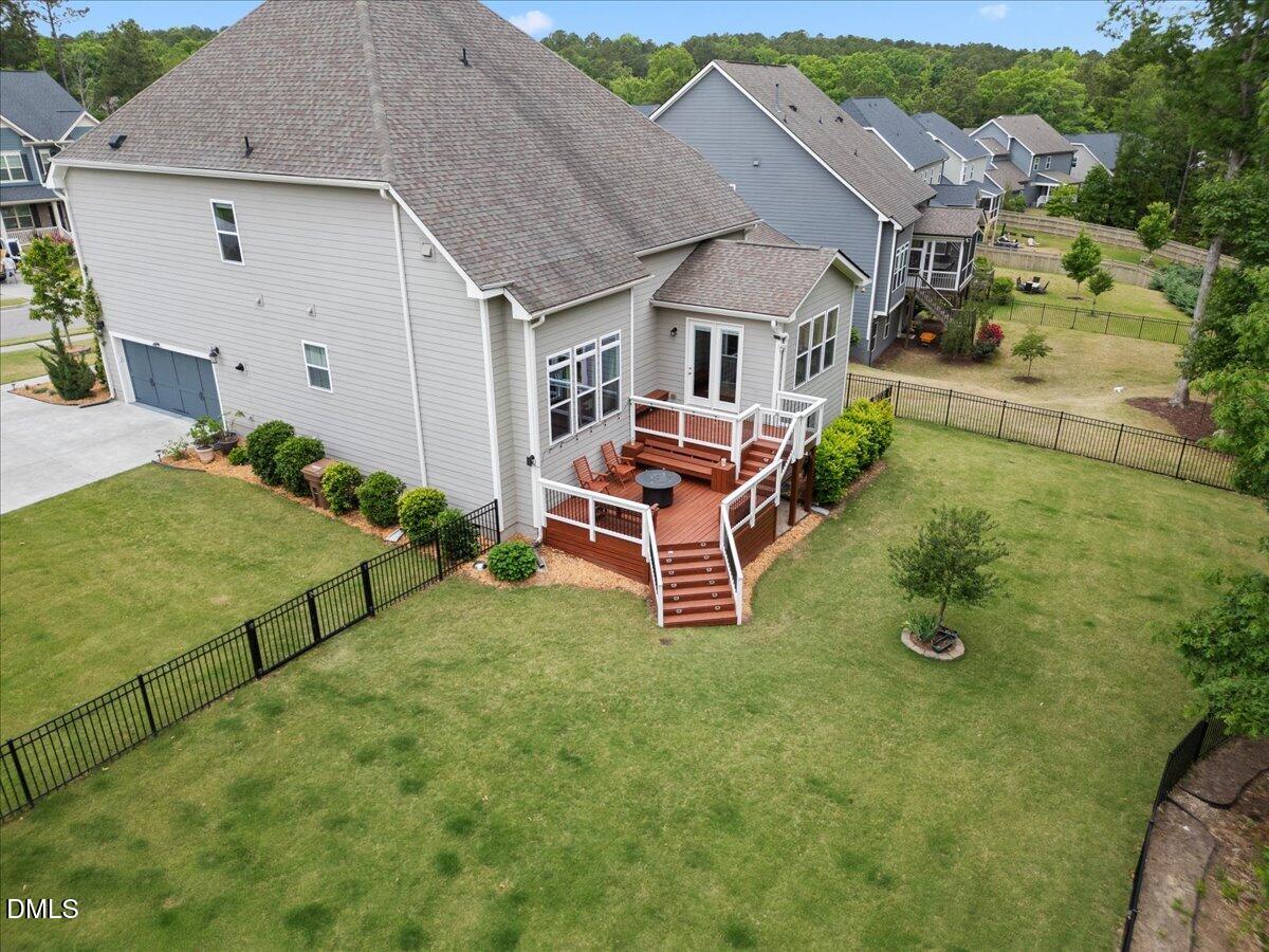 1049 Queensdale Drive