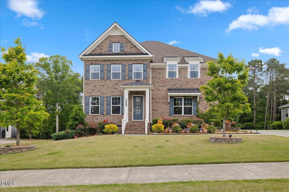 1049 Queensdale Drive