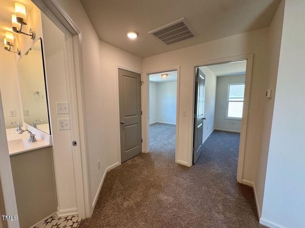 listing image 60