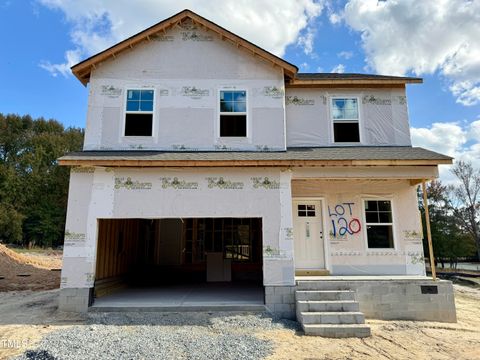 A home in Lillington