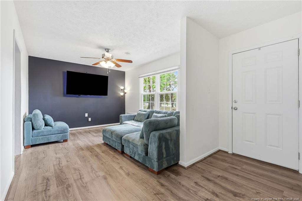 5947 Spinner Road
