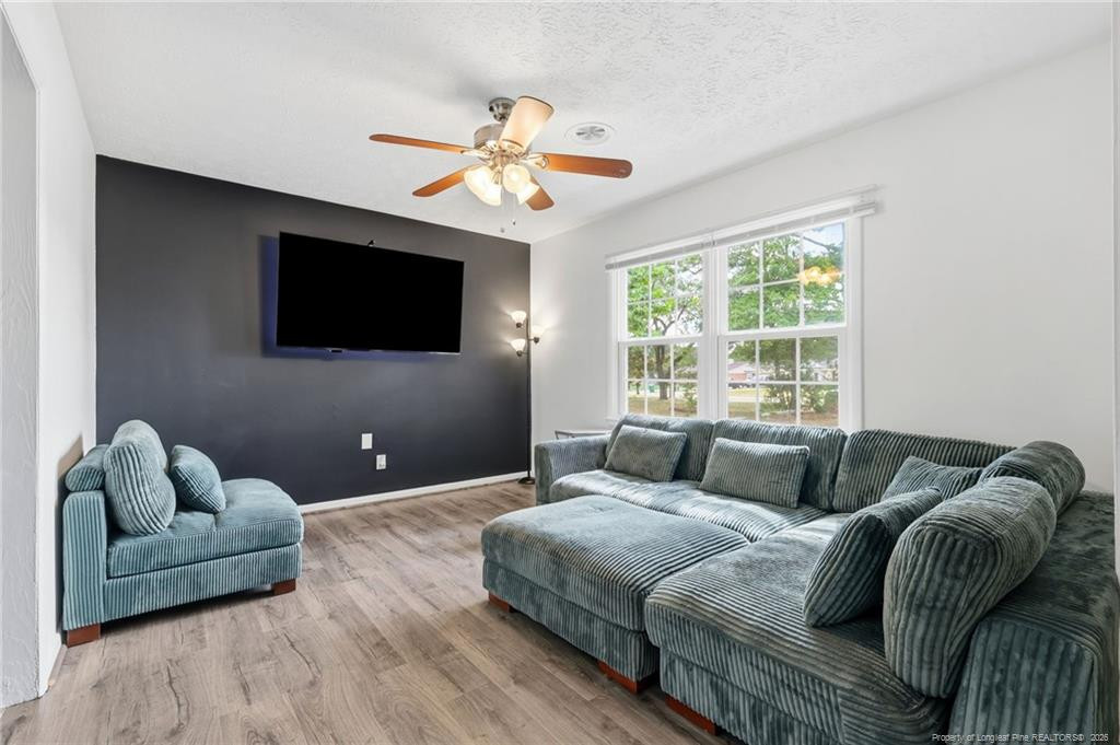5947 Spinner Road