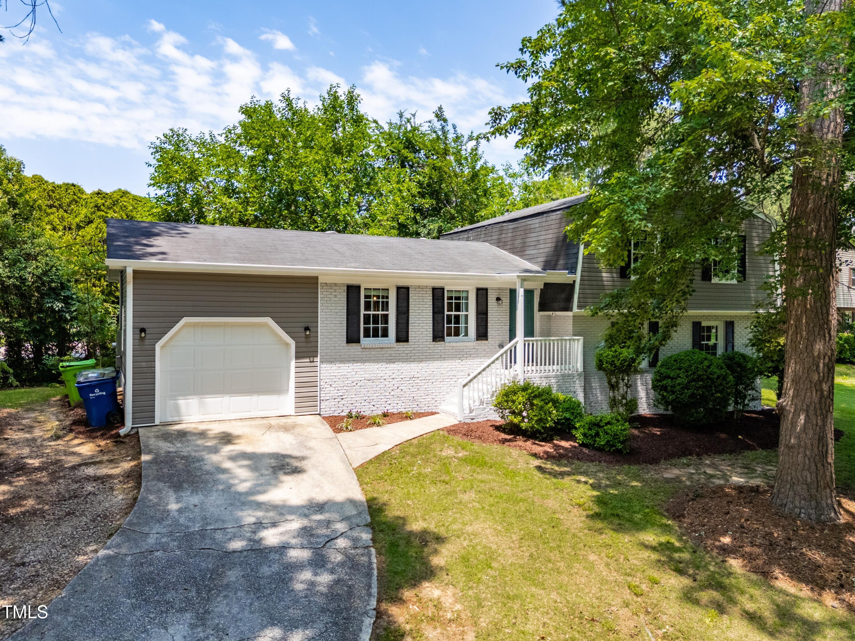4001 Pin Oak Road