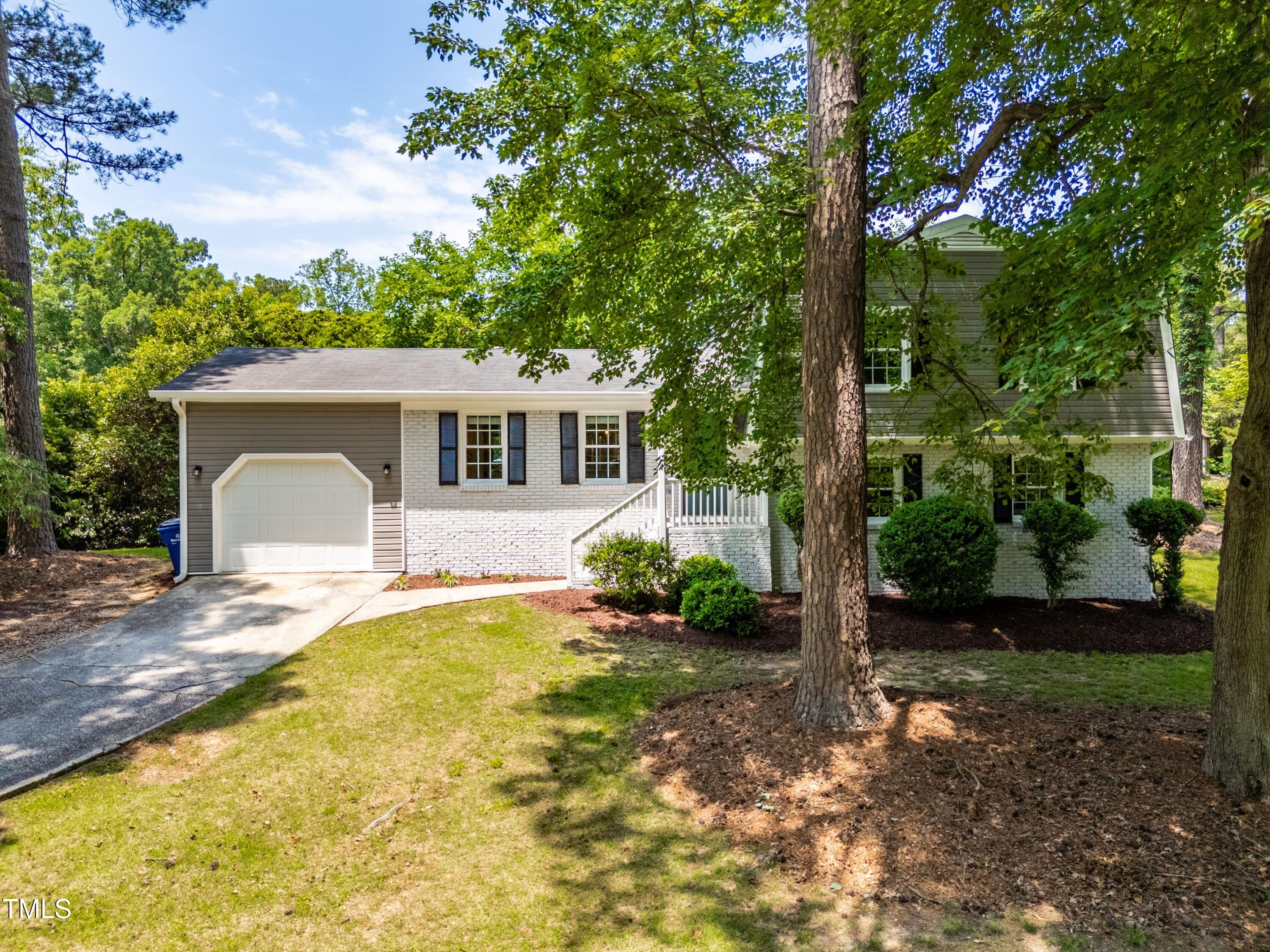 4001 Pin Oak Road