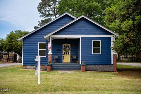 407 W D Street Erwin NC 28339