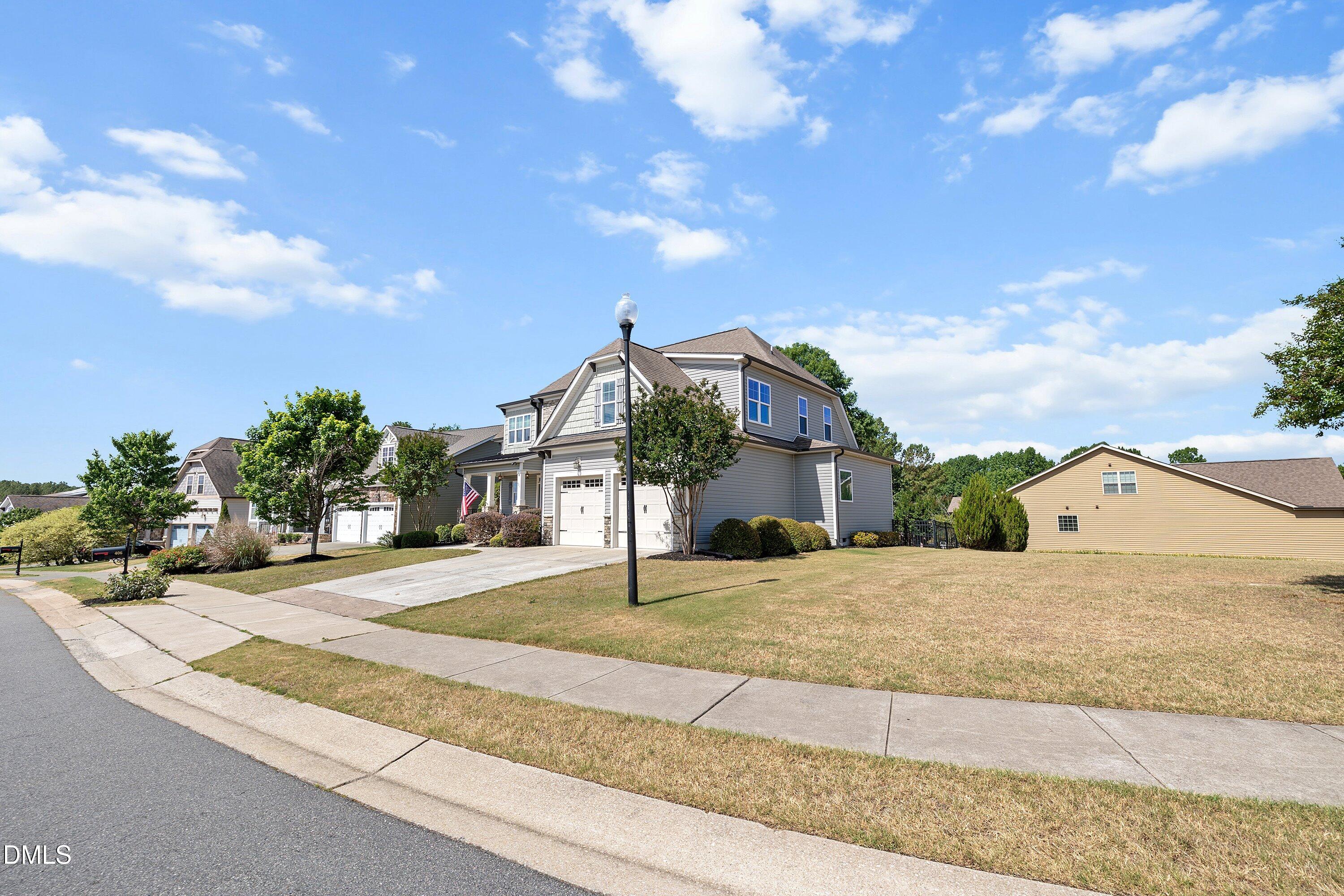 406 Bendemeer Lane