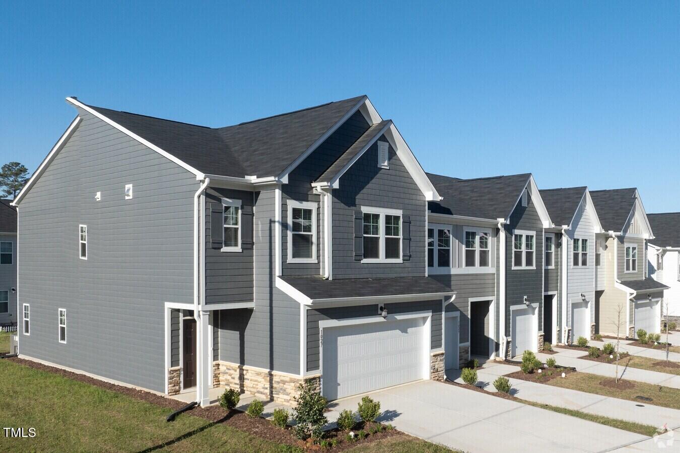 Morrisville, North Carolina 27560, United States, 2 Bedrooms Bedrooms, ,3 BathroomsBathrooms,Residential,Active,20384