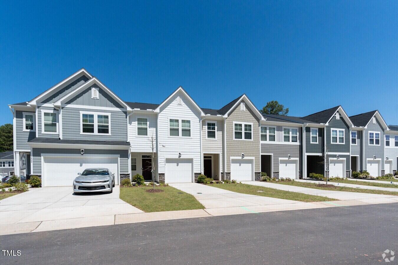 Morrisville, North Carolina 27560, United States, 2 Bedrooms Bedrooms, ,3 BathroomsBathrooms,Residential,Active,20384