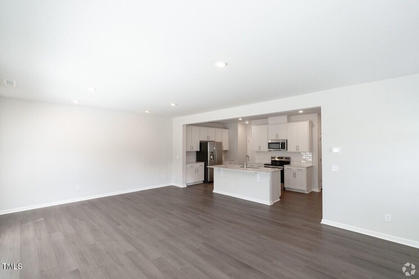 Morrisville, North Carolina 27560, United States, 2 Bedrooms Bedrooms, ,3 BathroomsBathrooms,Residential,Active,20384