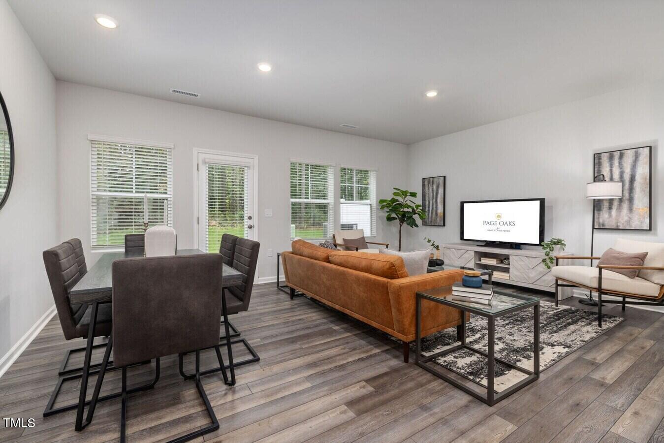 Morrisville, North Carolina 27560, United States, 2 Bedrooms Bedrooms, ,3 BathroomsBathrooms,Residential,Active,20384