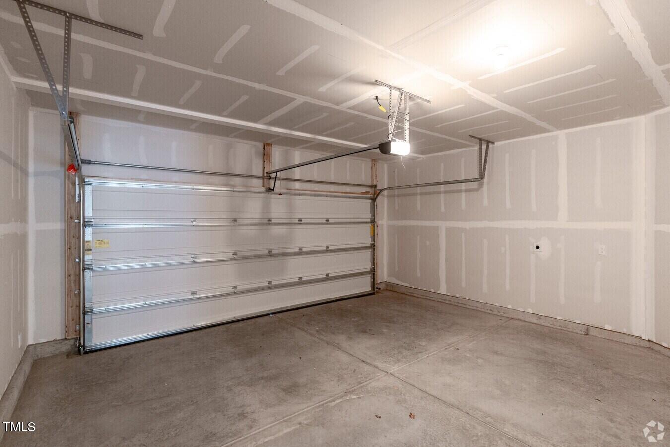 Morrisville, North Carolina 27560, United States, 2 Bedrooms Bedrooms, ,3 BathroomsBathrooms,Residential,Active,20384