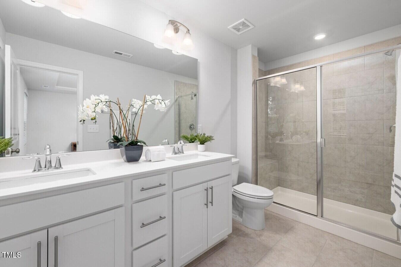 Morrisville, North Carolina 27560, United States, 2 Bedrooms Bedrooms, ,3 BathroomsBathrooms,Residential,Active,20384