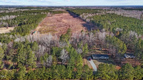 1665 Satterwhite Road Oxford NC 27565