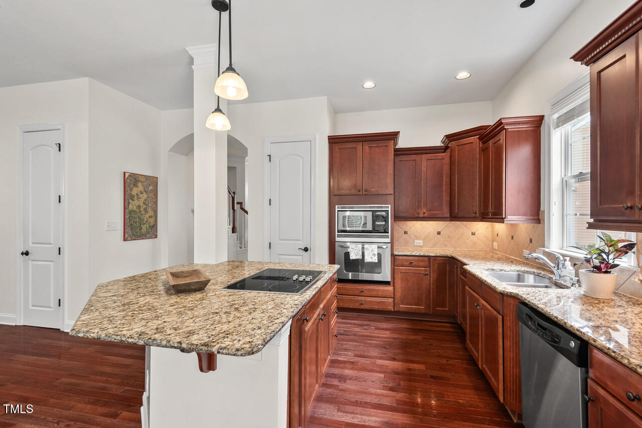 Chapel Hill, North Carolina 27516, United States, 5 Bedrooms Bedrooms, ,4 BathroomsBathrooms,Residential,Active,151366