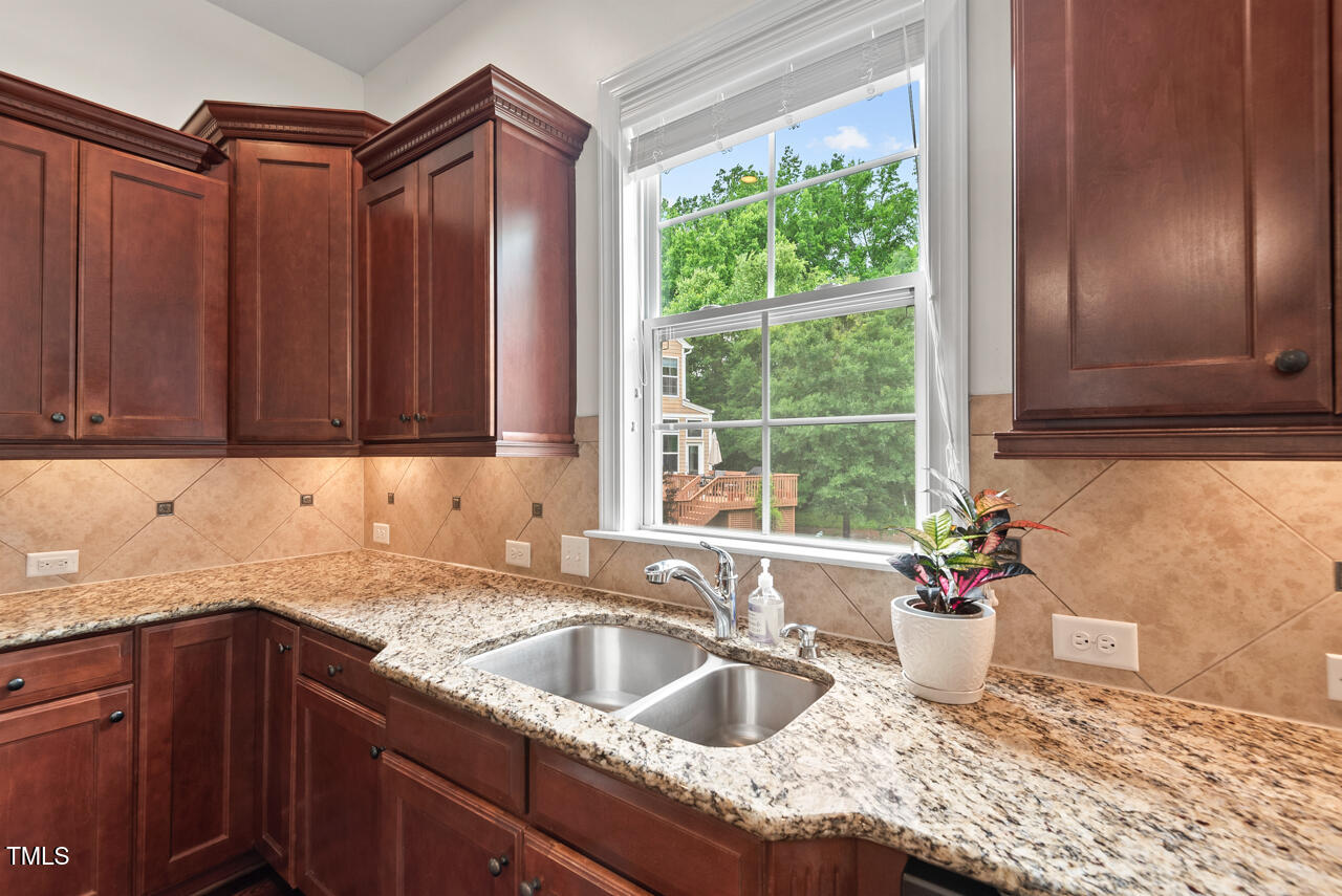 Chapel Hill, North Carolina 27516, United States, 5 Bedrooms Bedrooms, ,4 BathroomsBathrooms,Residential,Active,151366