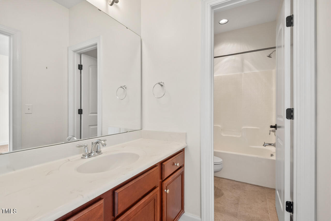 Chapel Hill, North Carolina 27516, United States, 5 Bedrooms Bedrooms, ,4 BathroomsBathrooms,Residential,Active,151366