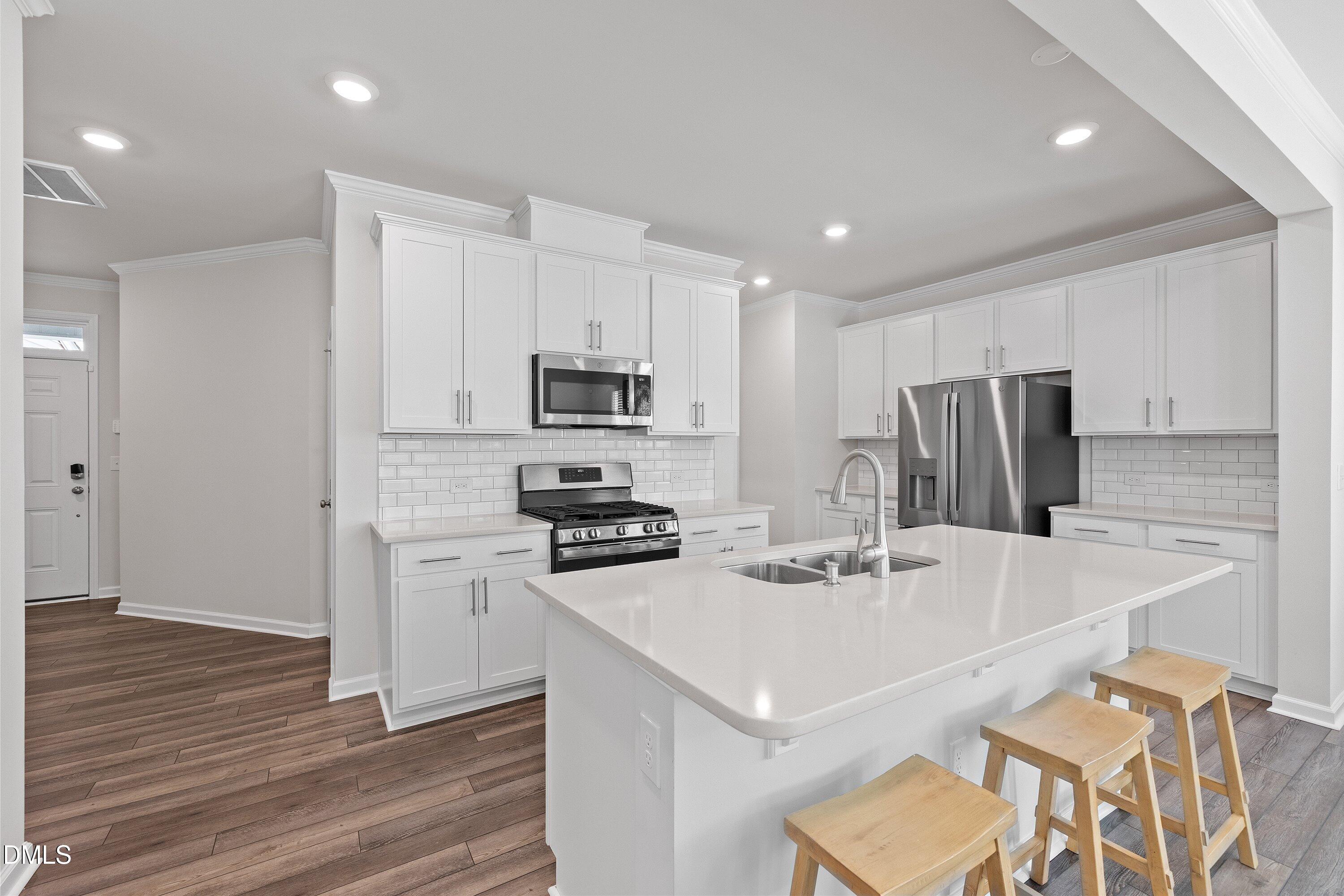 171 Tumbling Rock Way