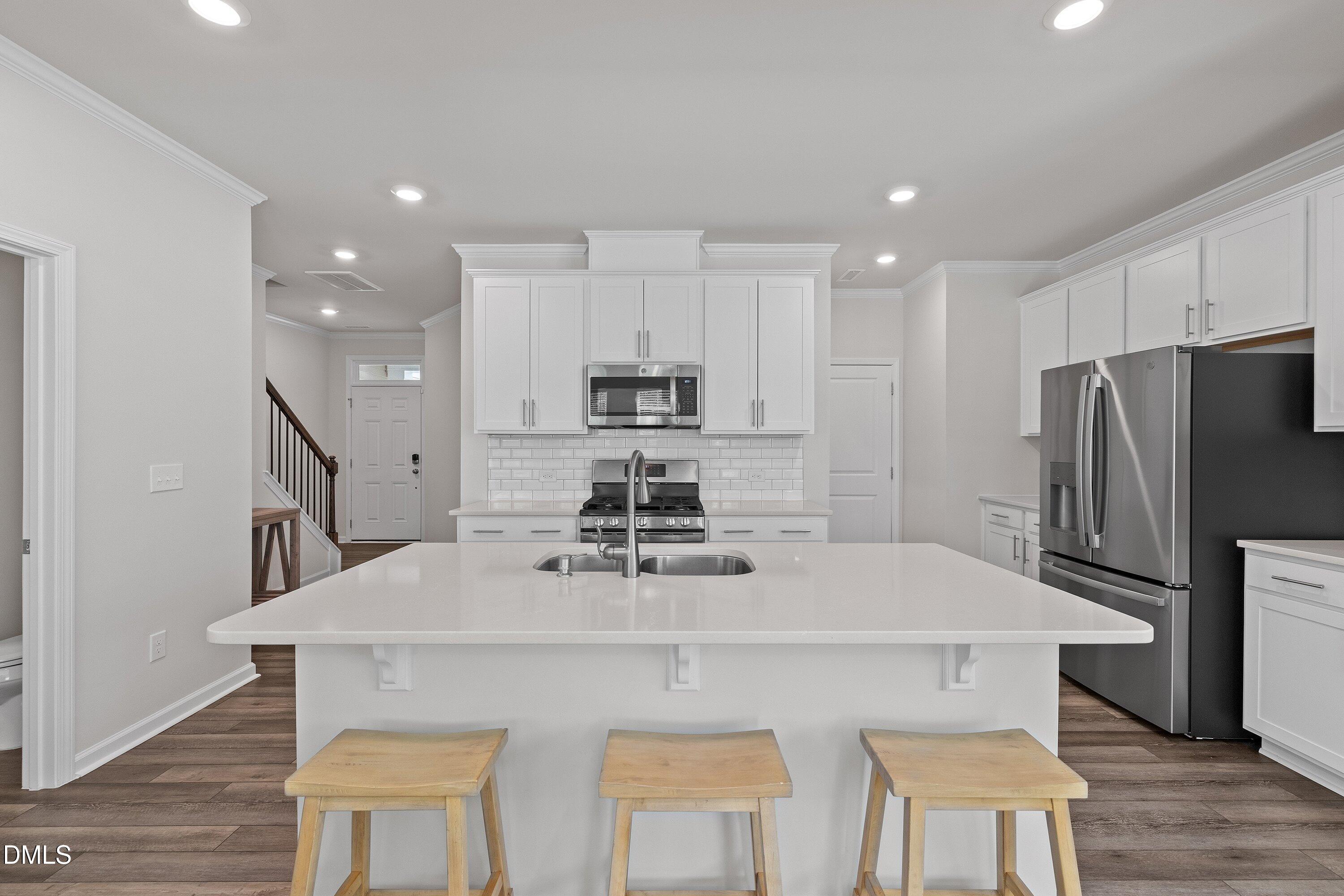 171 Tumbling Rock Way