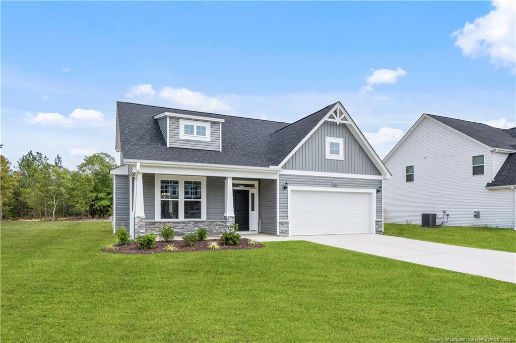 302 Pinnacle Court