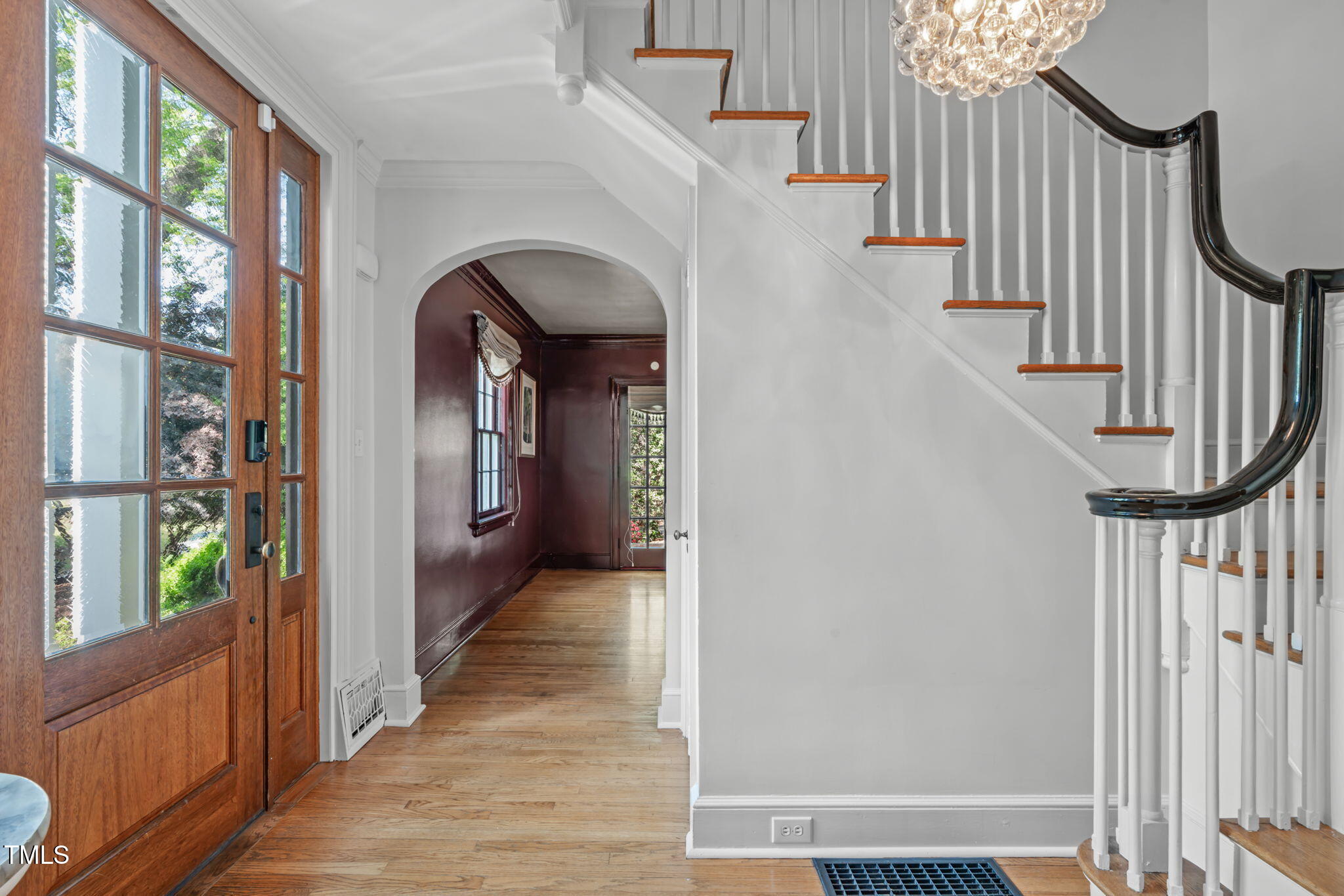 2704 Fairview Road