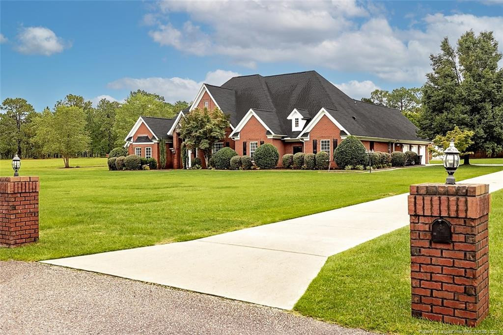 221 W Dove Ridge Lane