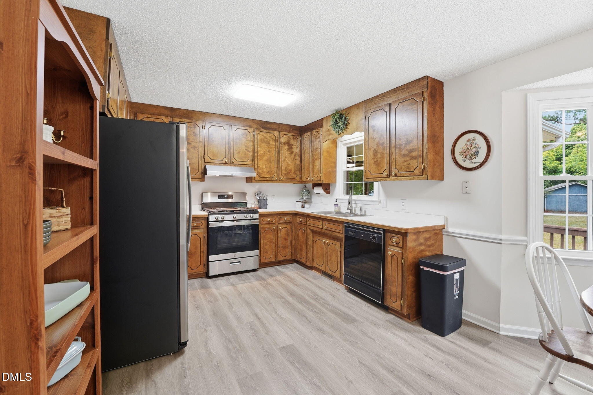 6 Sommerset Drive