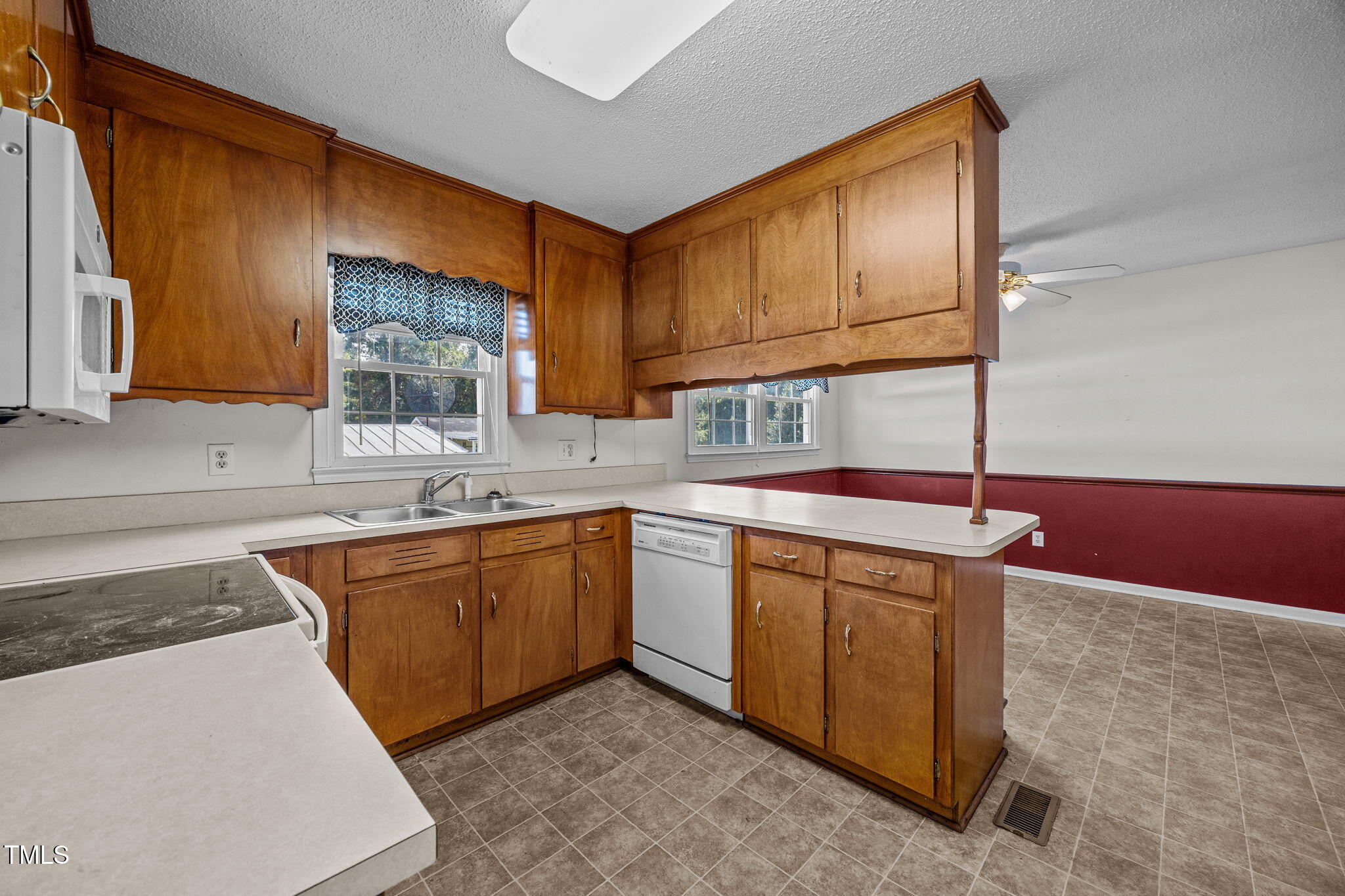 1500 Fairground Road