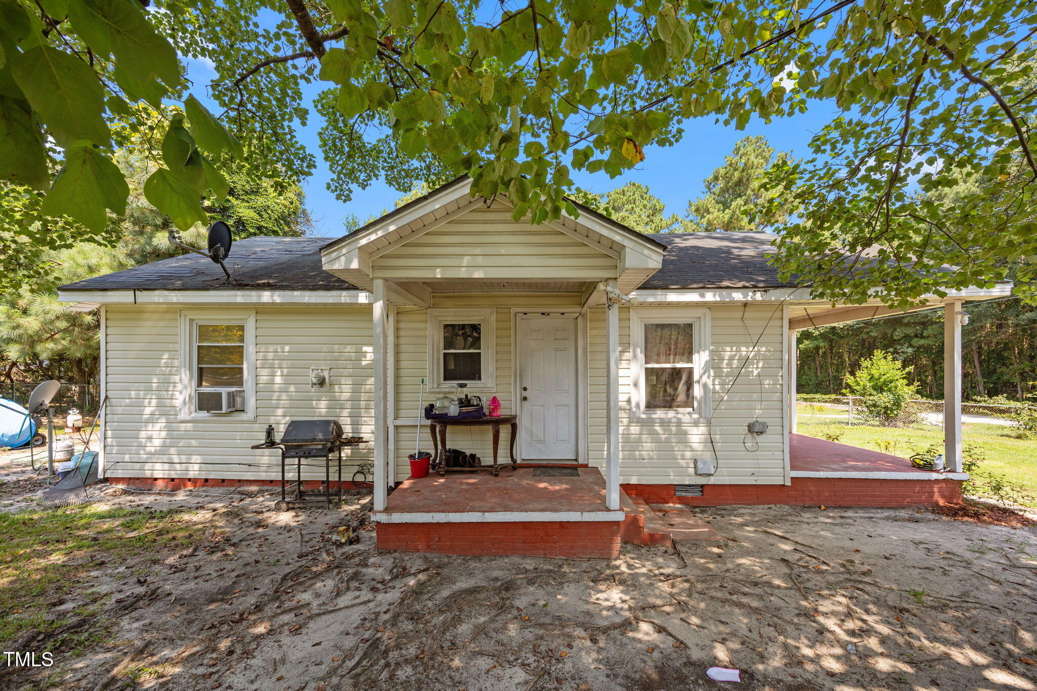 409 Oakland Boulevard