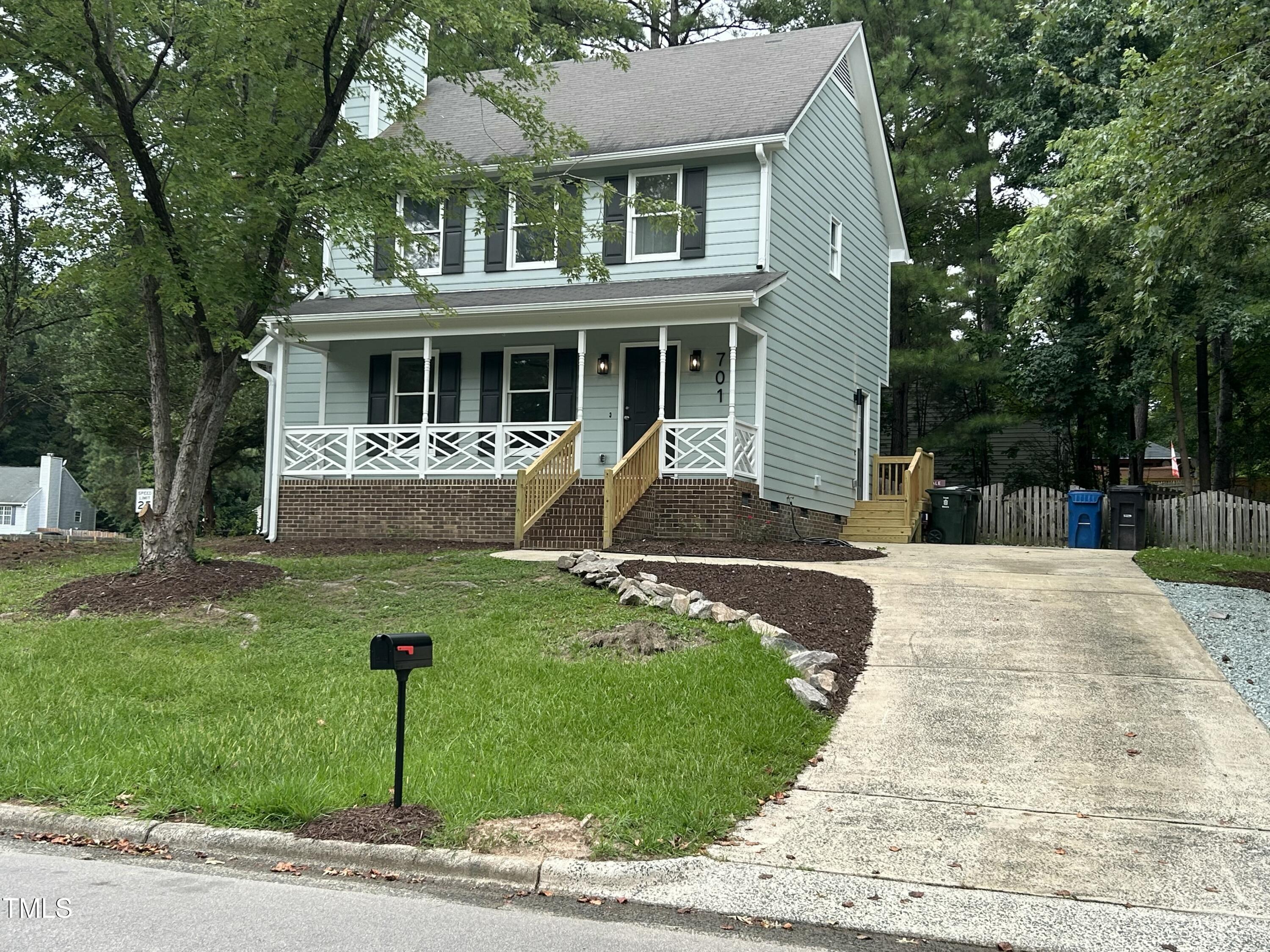701 Grandview Drive
