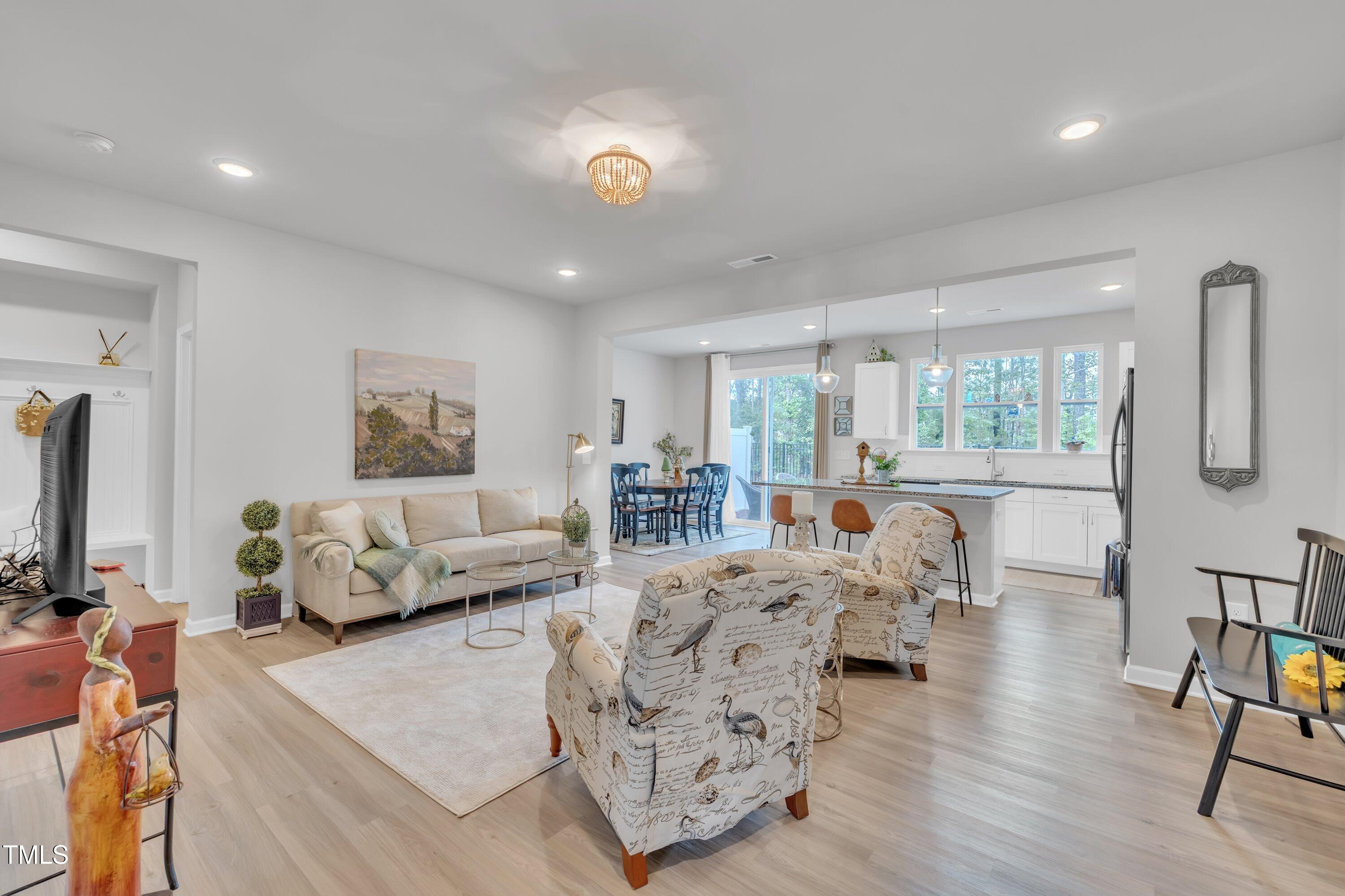 110 Gilder Woods Drive