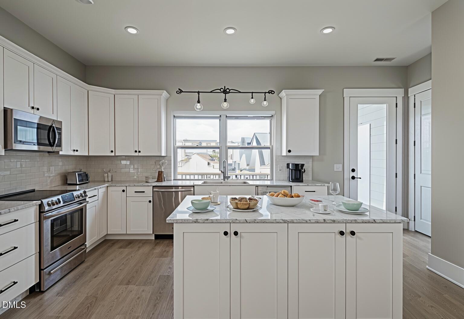 1179 Cottonsprings Drive