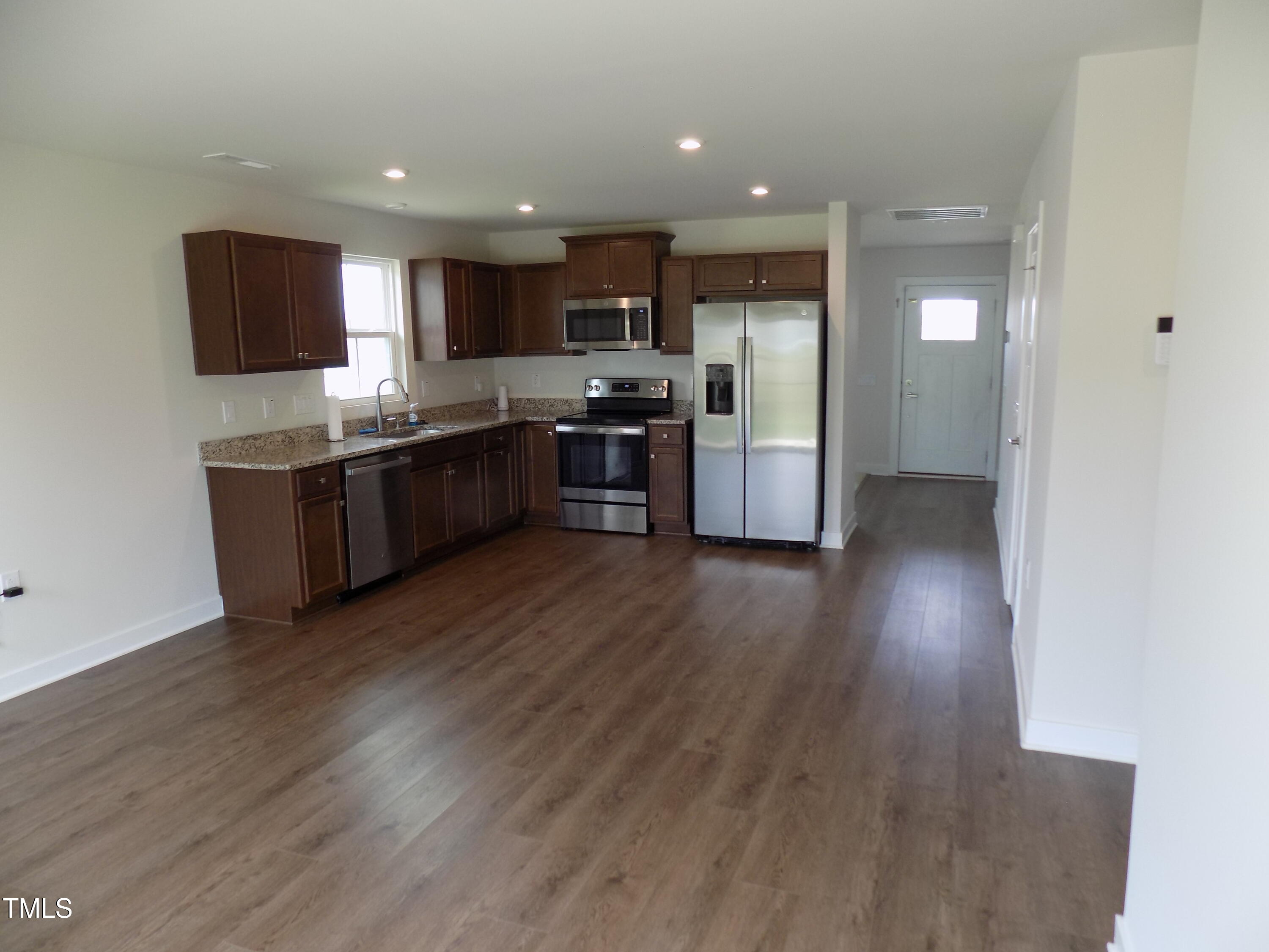 75 Springwood Lane