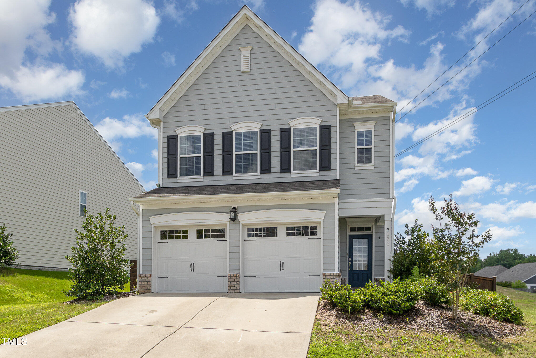 1816 Birdhouse Lane
