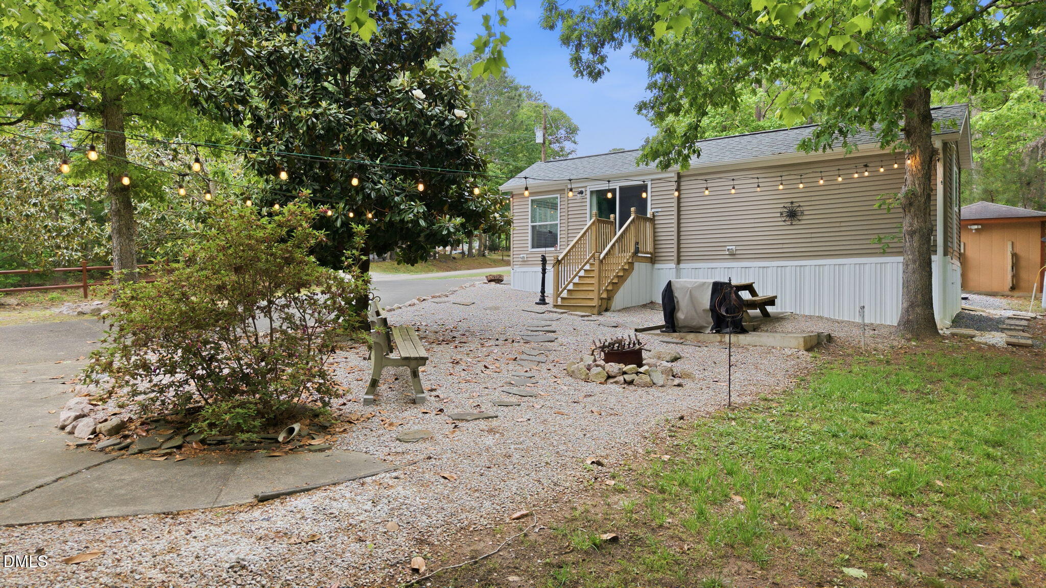 112 Mustang Drive