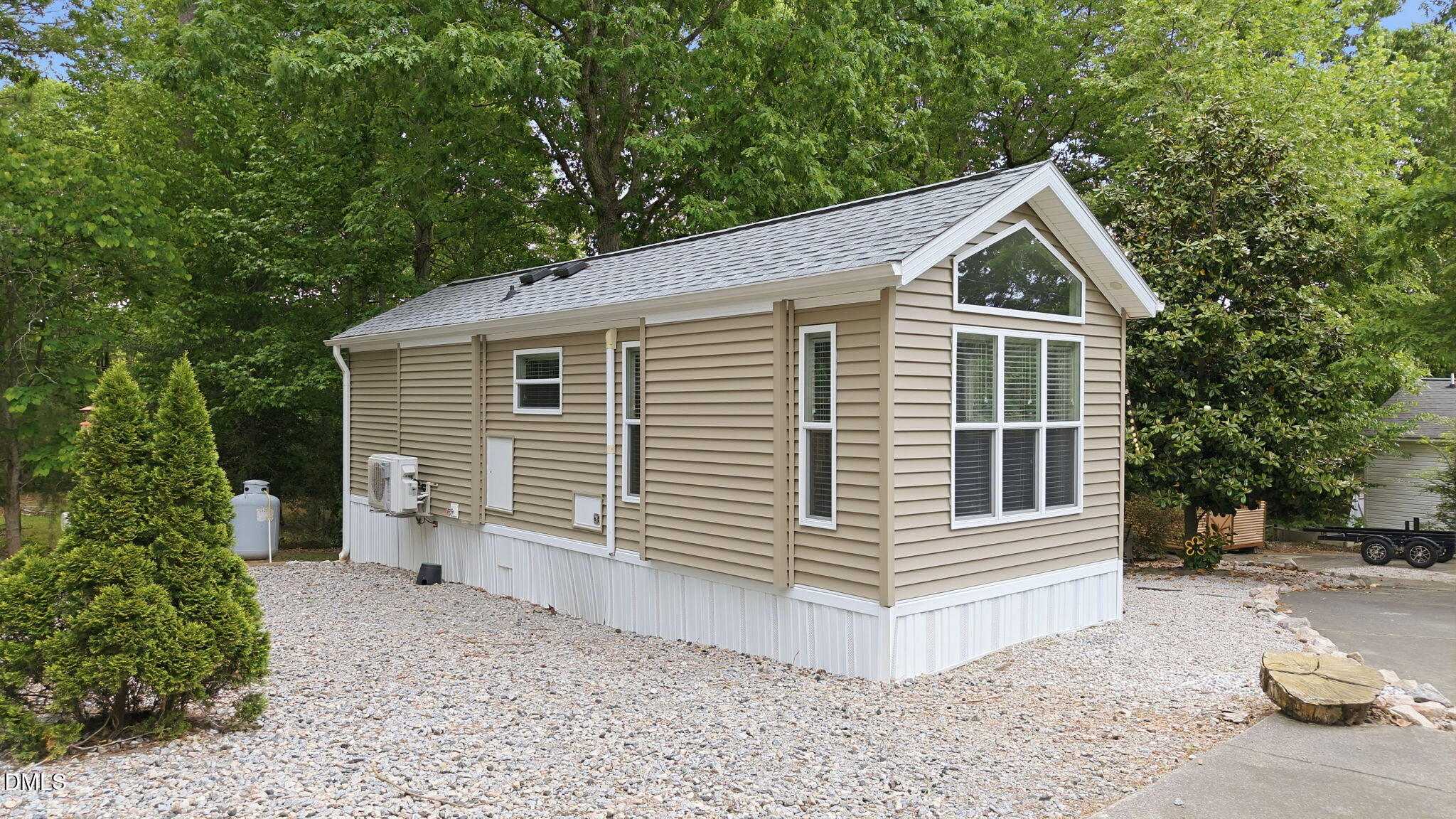 112 Mustang Drive