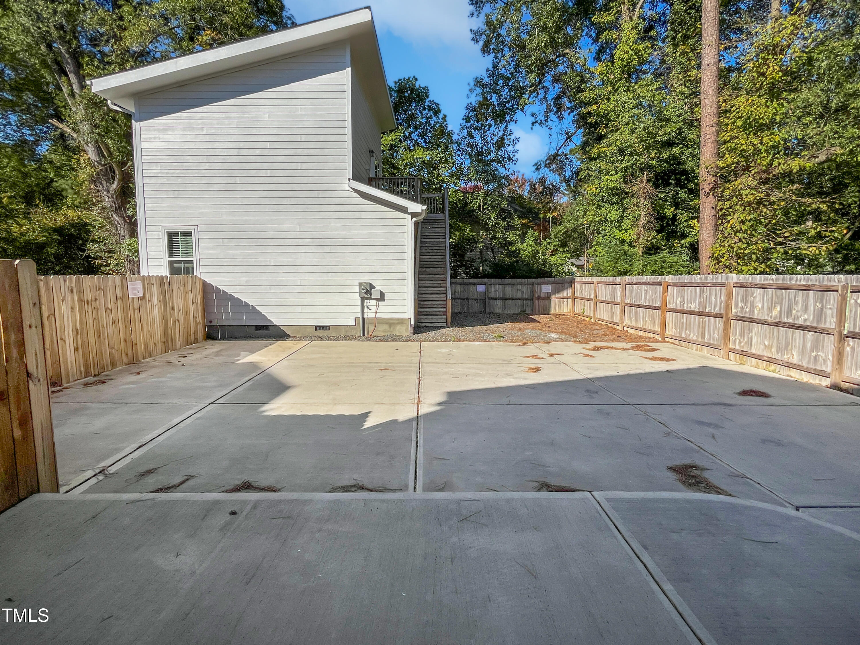 1505 Juniper Street