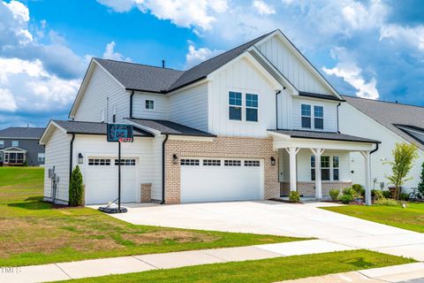 A home in Holly Springs