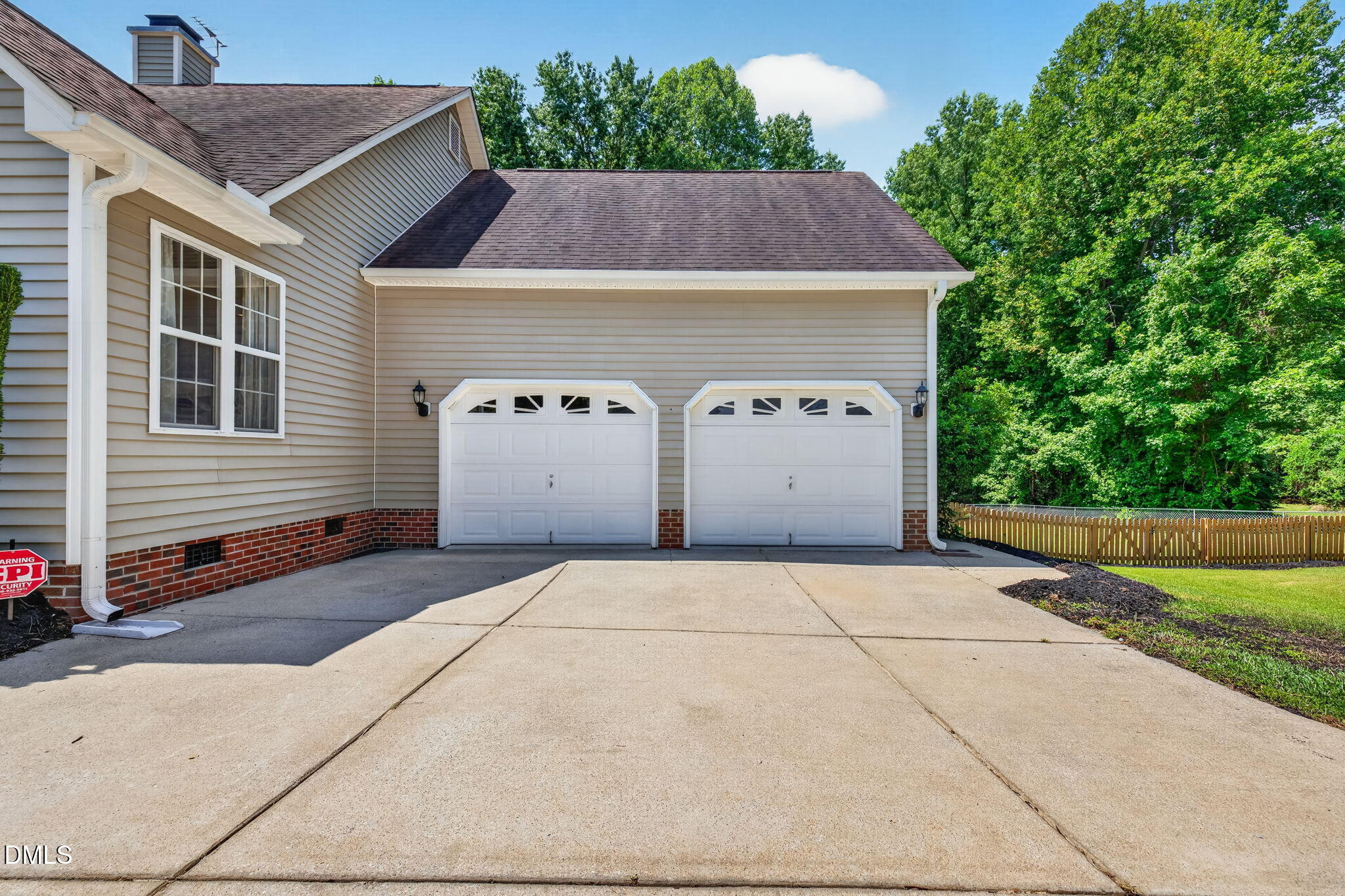 6420 Silver Spring Court