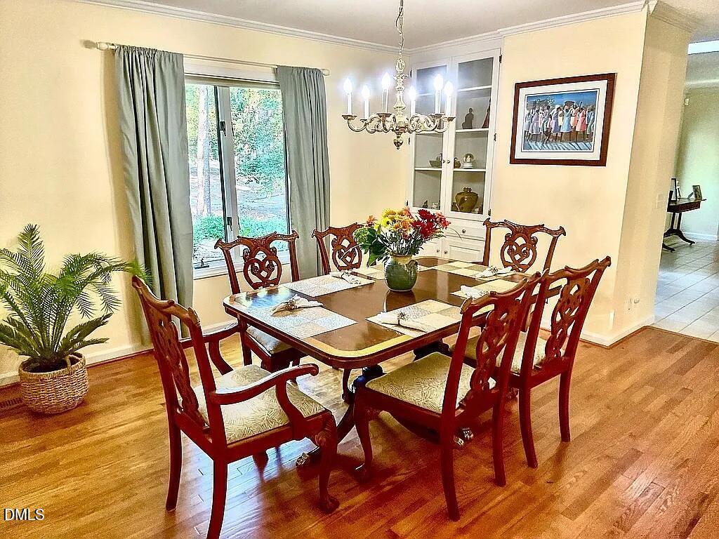 1907 Wedgewood Drive