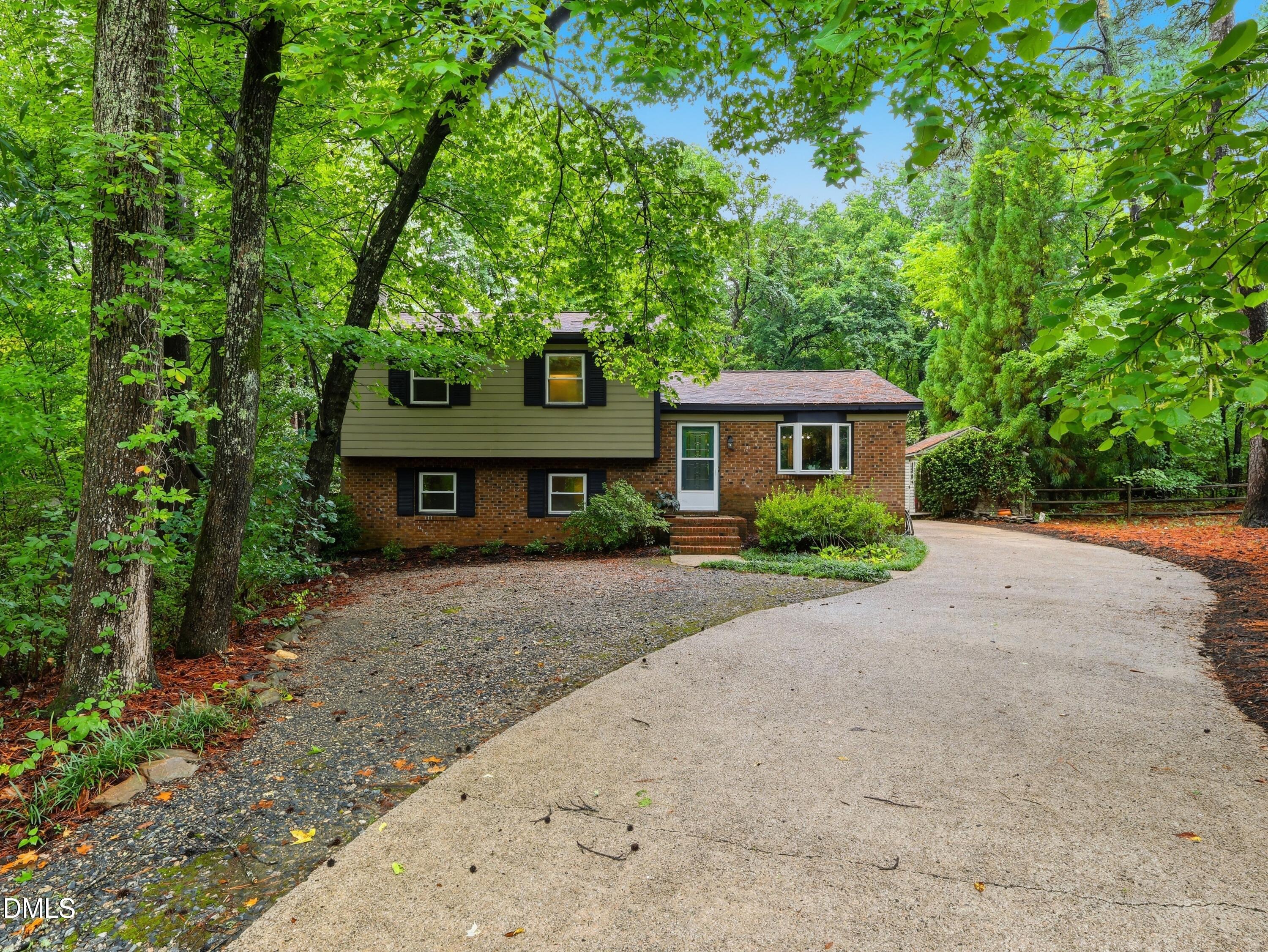 107 Mccloud Court