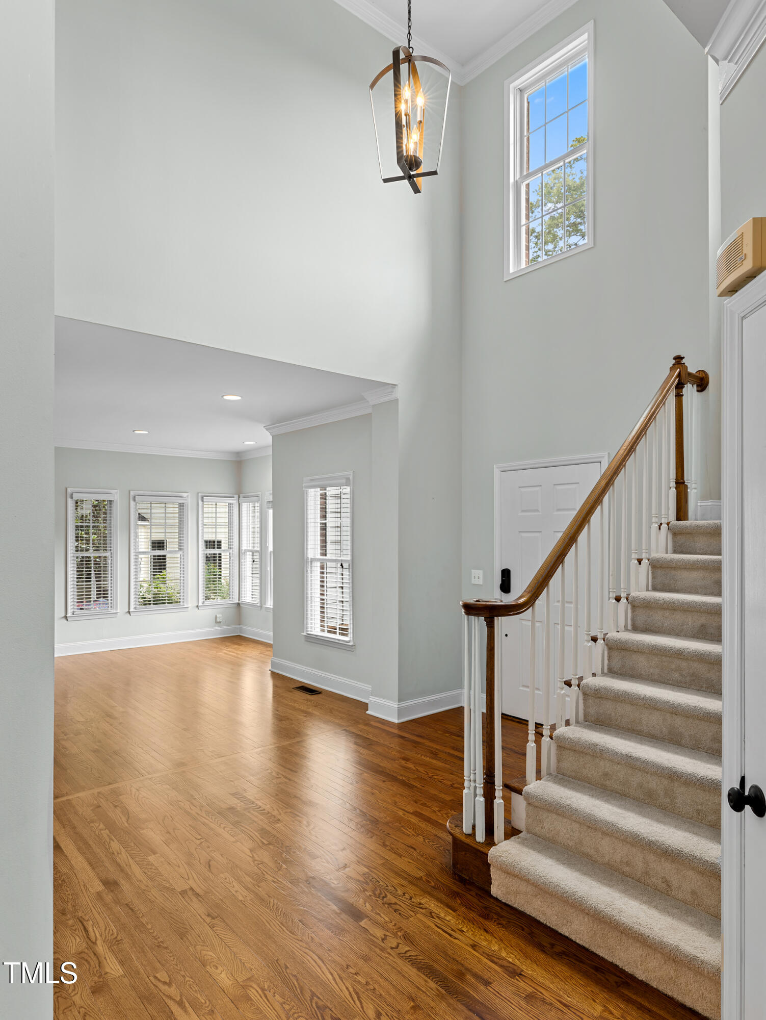 6 Beltre Court