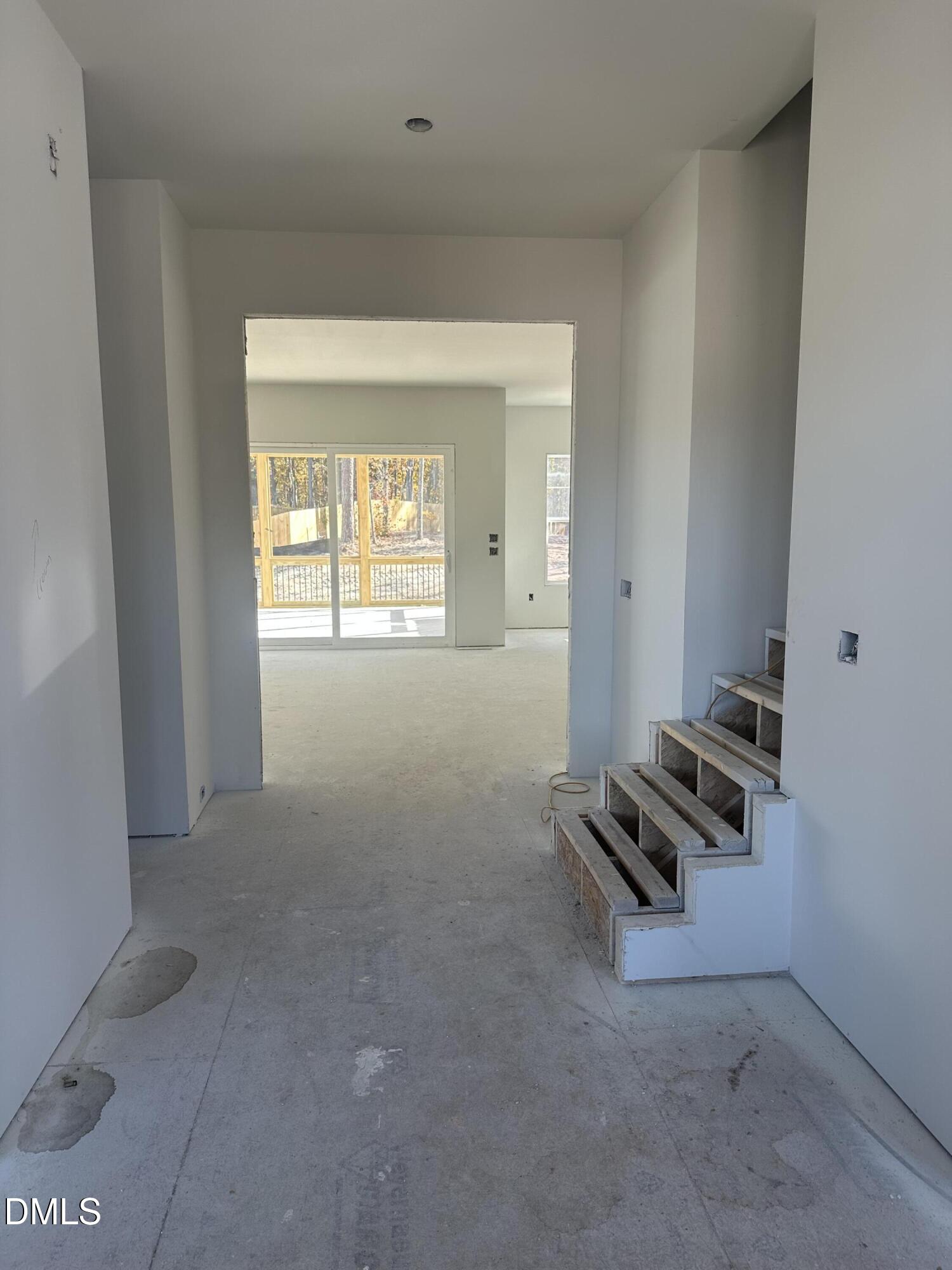 401 Stable Vly Drive