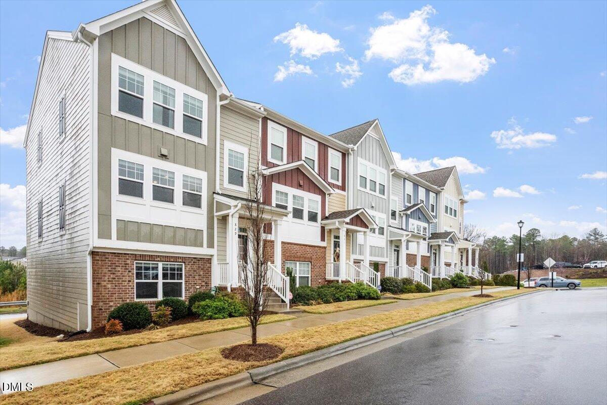 829 Winter Meadow Drive