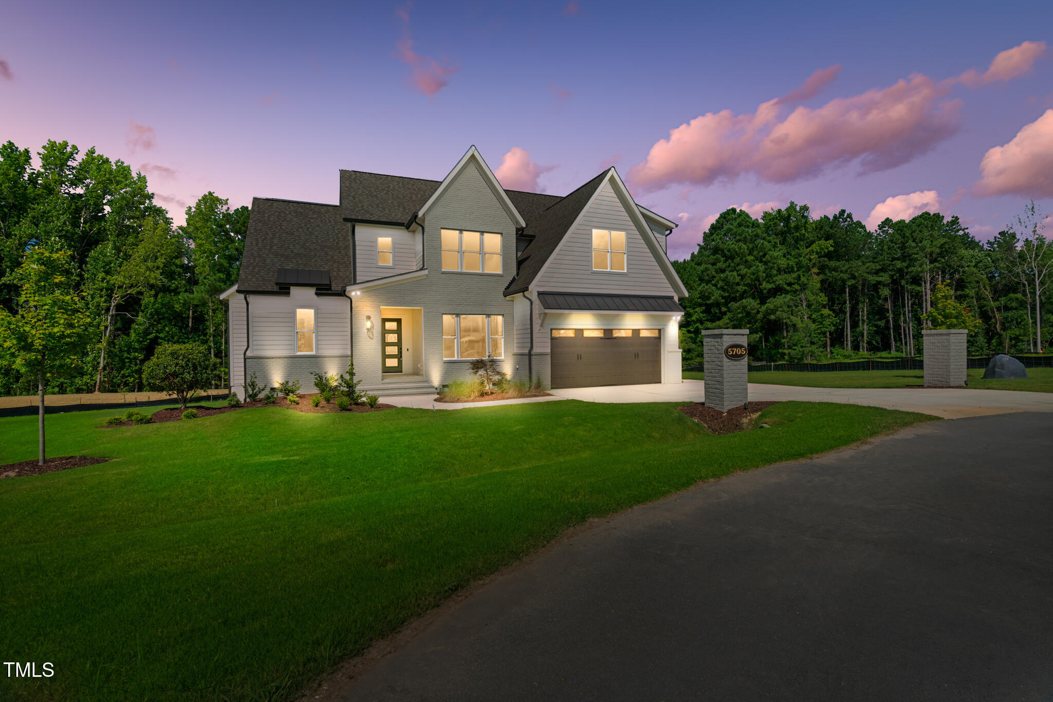 5705 Flowery Meadow Court
