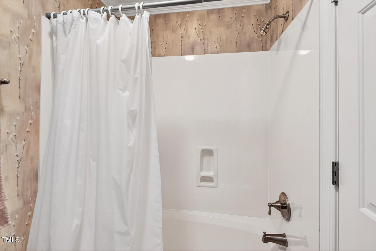 Raleigh, North Carolina 27615, United States, 3 Bedrooms Bedrooms, ,3 BathroomsBathrooms,Residential,Active,160885