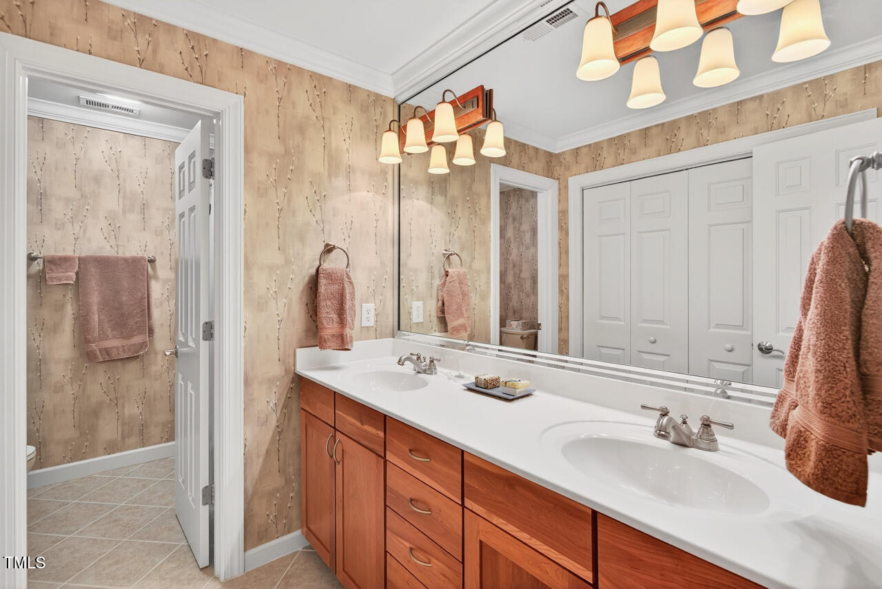 Raleigh, North Carolina 27615, United States, 3 Bedrooms Bedrooms, ,3 BathroomsBathrooms,Residential,Active,160885