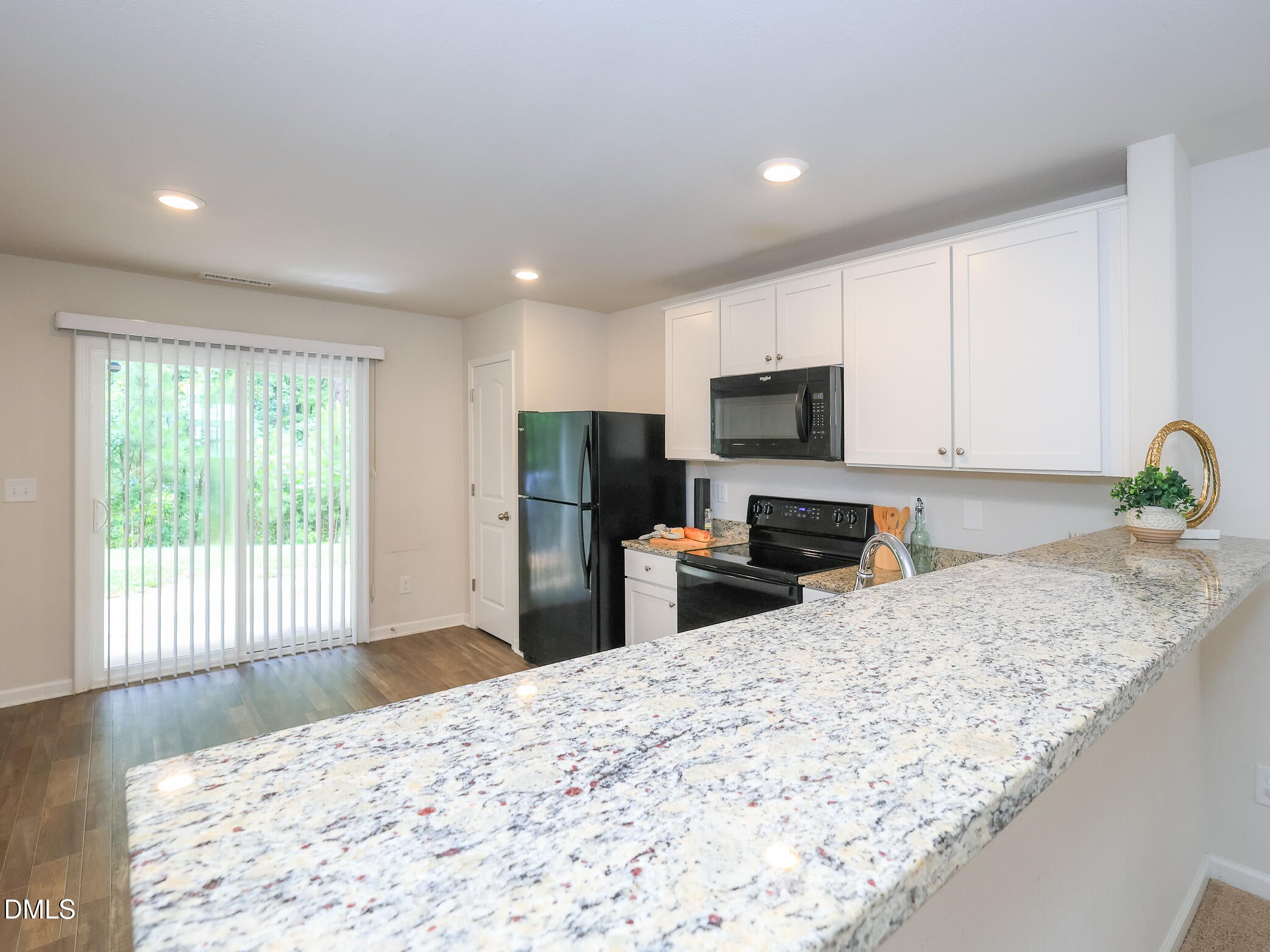 918 E Green Street E109